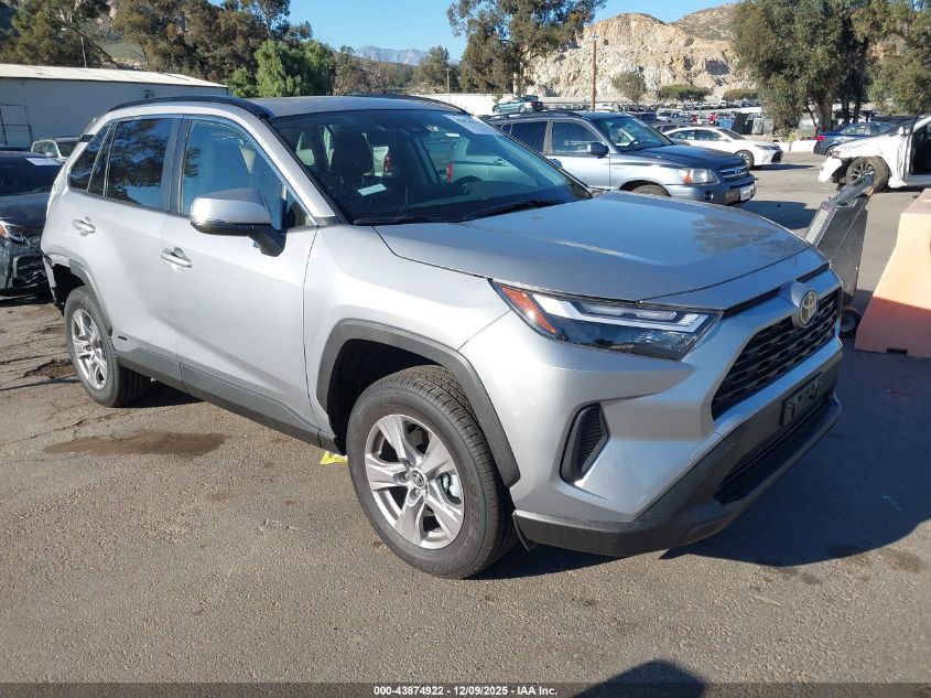TOYOTA RAV4 HYBRID XLE