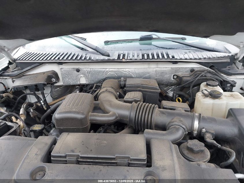 2012 Ford Expedition Xlt VIN: 1FMJU1J56CEF06136 Lot: 43875053