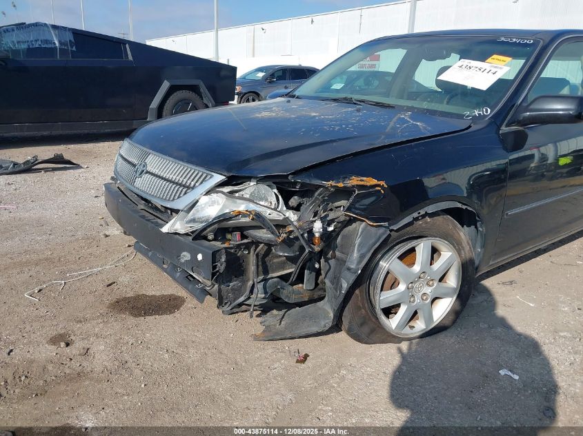 2000 Toyota Avalon Xls VIN: 4T1BF28B4YU022740 Lot: 43875114