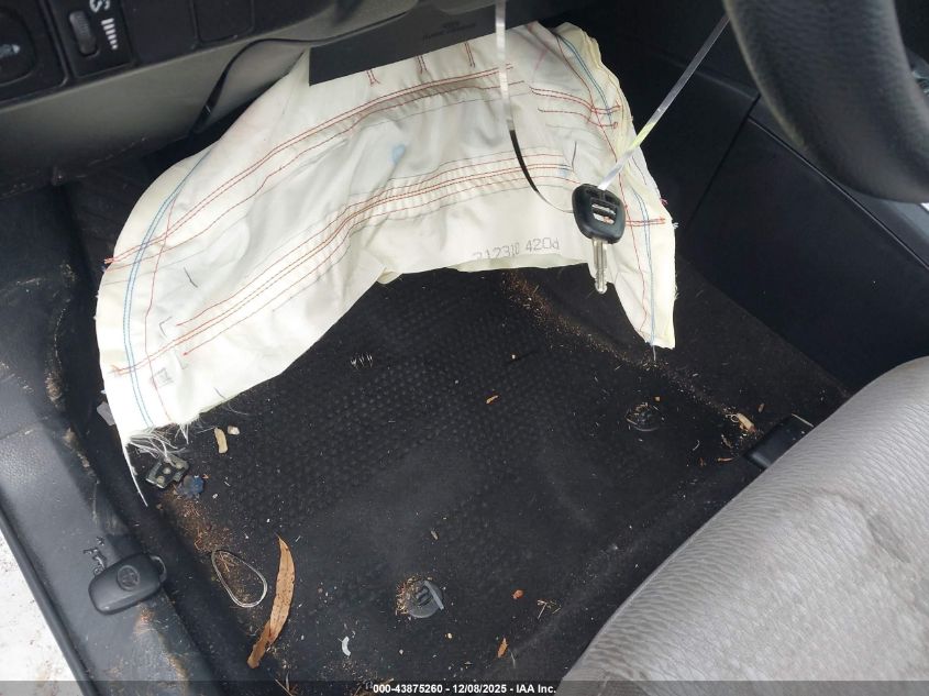 2017 Toyota Corolla Le VIN: 2T1BURHEXHC788062 Lot: 43875260