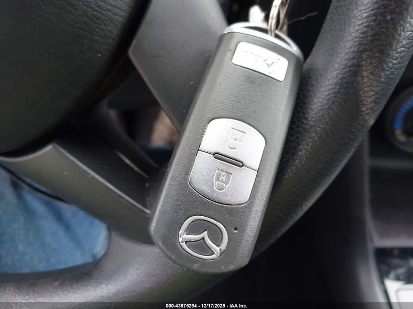 2016 Mazda Mazda3 I Sport VIN: JM1BM1J75G1323138 Lot: 43875294