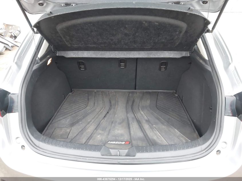 2016 Mazda Mazda3 I Sport VIN: JM1BM1J75G1323138 Lot: 43875294