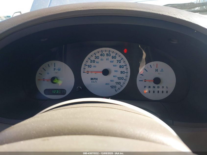 2003 Dodge Caravan Se VIN: 1D4GP25333B144792 Lot: 43875332