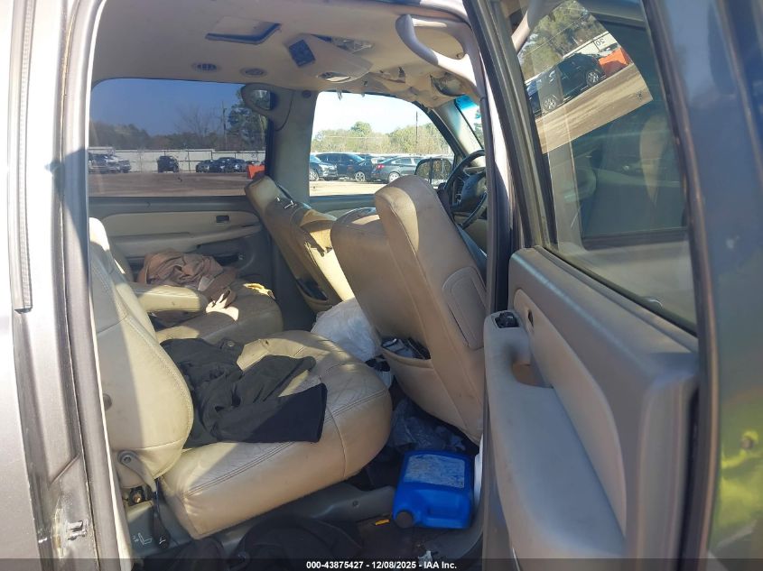 2002 Chevrolet Suburban 1500 Lt VIN: 3GNEC16Z72G295581 Lot: 43875427