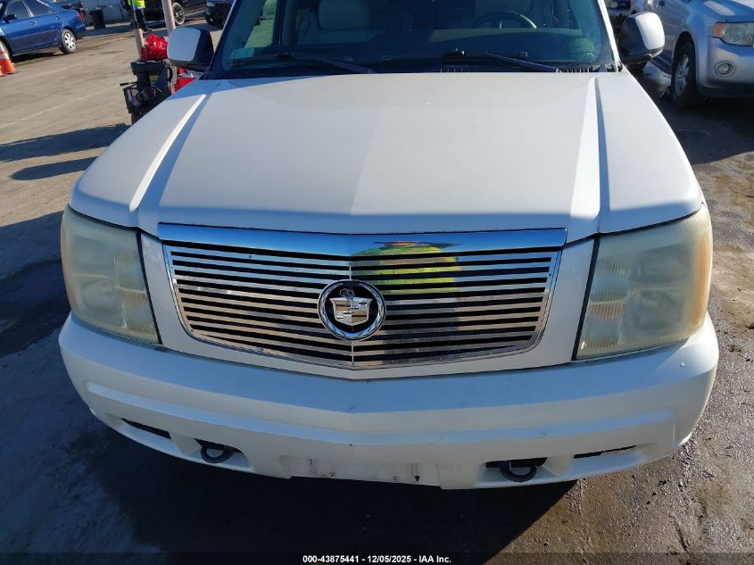 2004 Cadillac Escalade Standard VIN: 1GYEC63T24R187601 Lot: 43875441