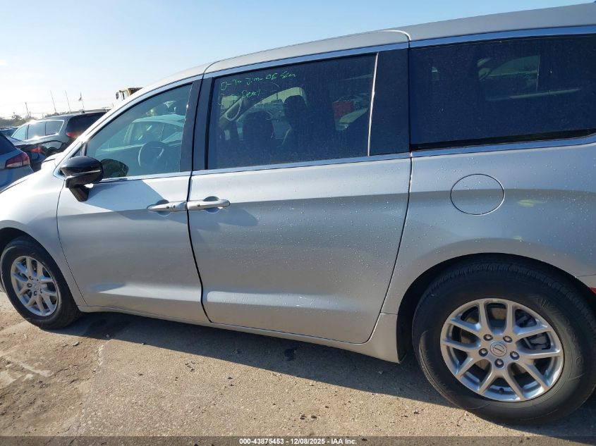 2026 Chrysler Pacifica Select VIN: 2C4RC1BG6TR188354 Lot: 43875453