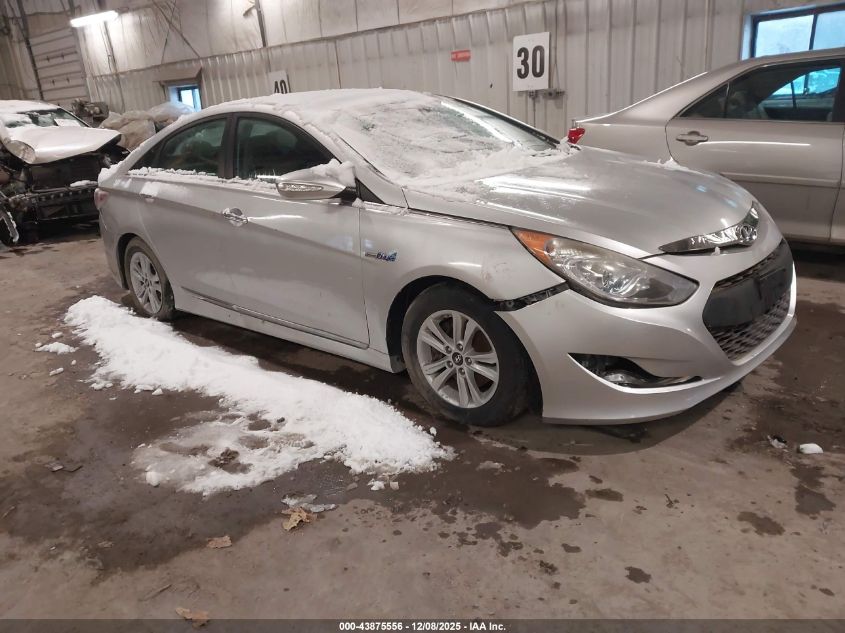 HYUNDAI SONATA HYBRID