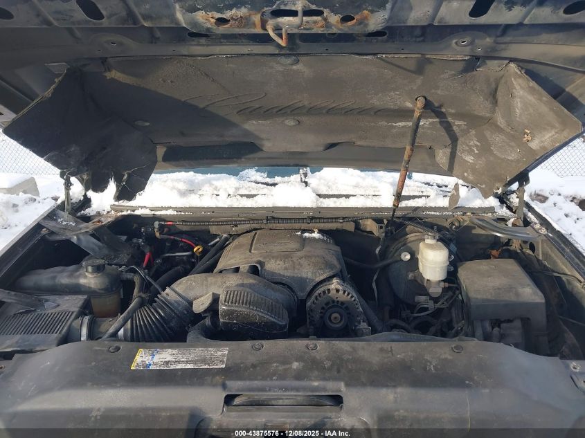 2008 Cadillac Escalade Standard VIN: 1GYFK63818R216210 Lot: 43875576