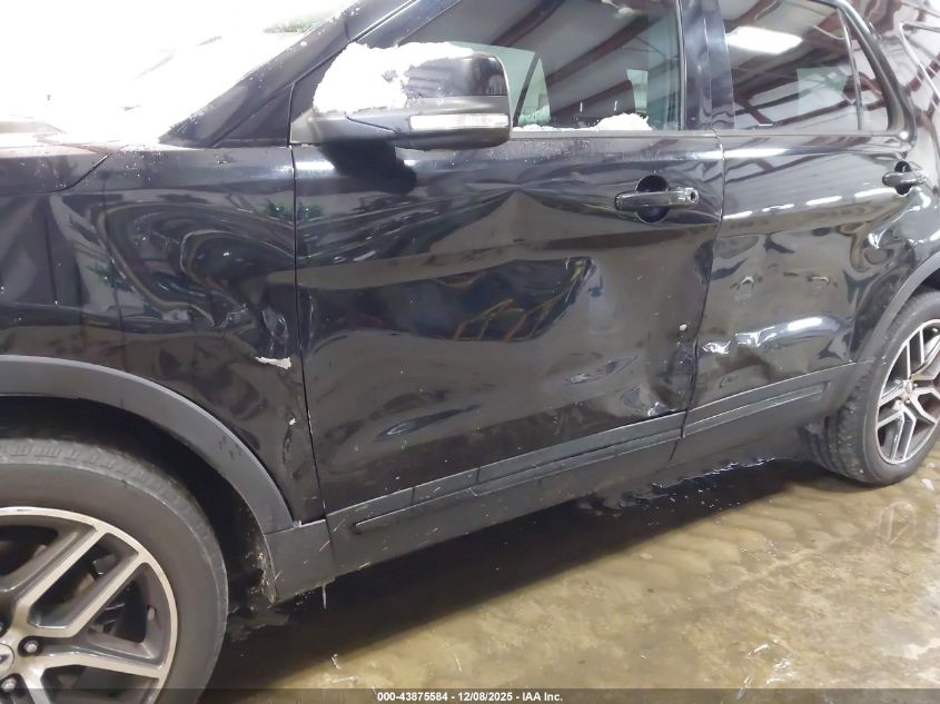 2017 Ford Explorer Sport VIN: 1FM5K8GT1HGA13675 Lot: 43875584