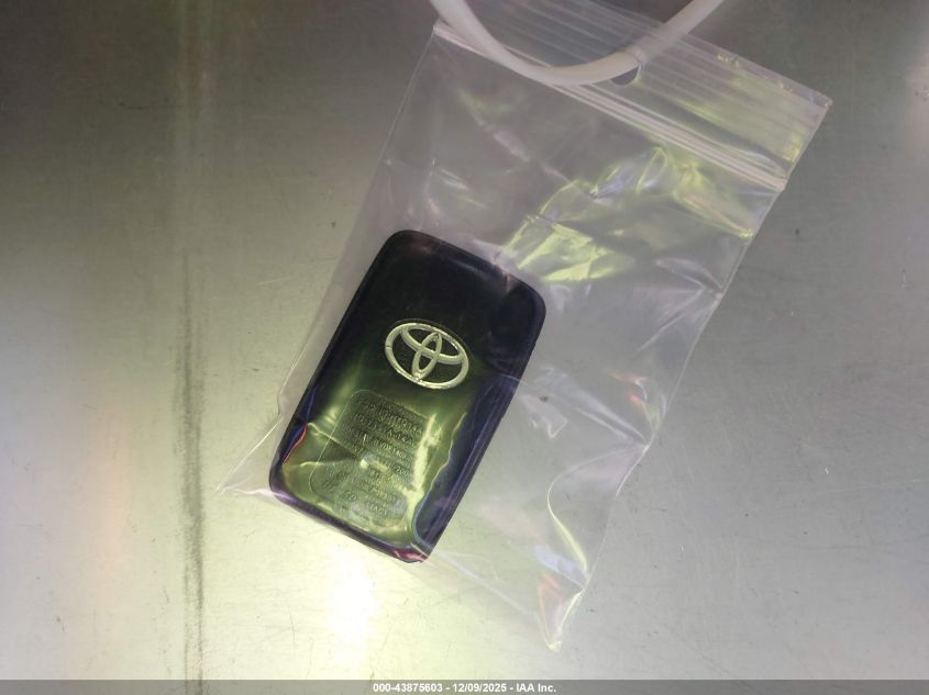 2015 Toyota Prius Two VIN: JTDKN3DU9F1912492 Lot: 43875603