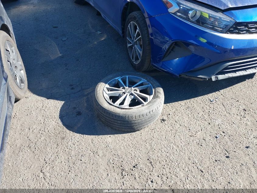 2023 Kia Forte Lxs VIN: 3KPF24AD4PE579041 Lot: 43875638