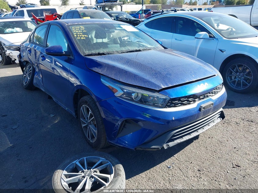 2023 Kia Forte Lxs