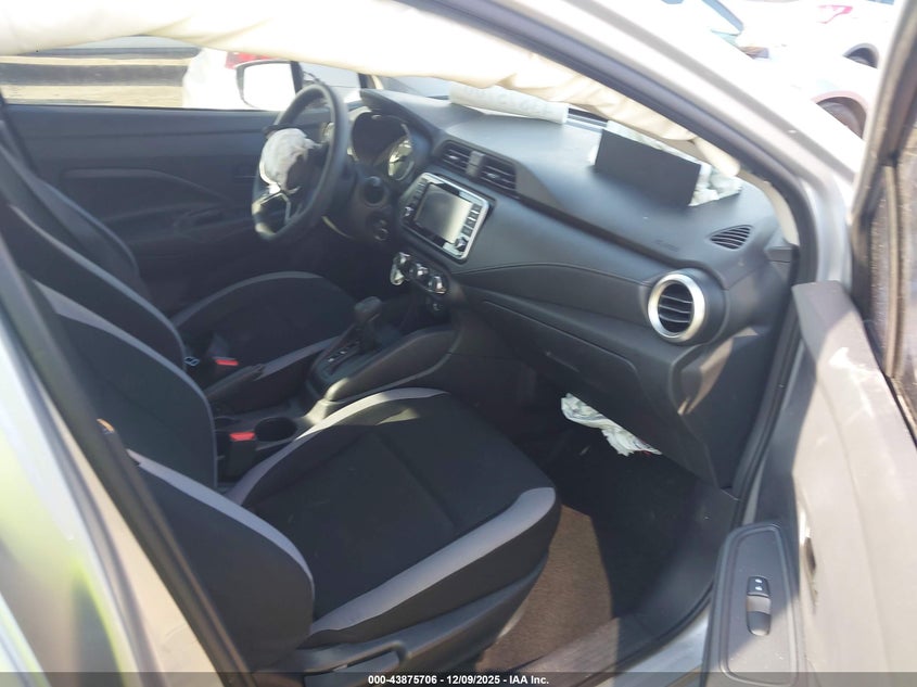 2025 Nissan Versa 1.6 S