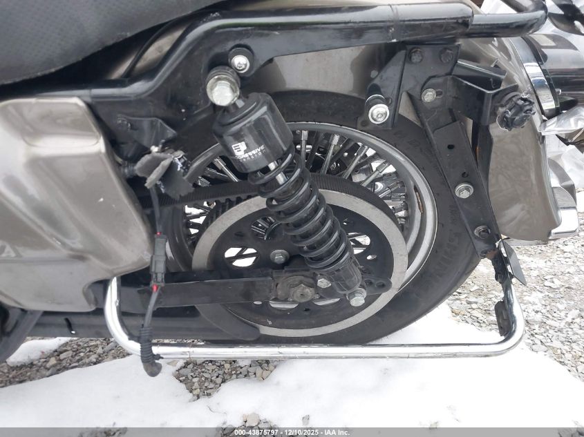 2004 Harley-Davidson Flhtci VIN: 1HD1FFW194Y619904 Lot: 43875797