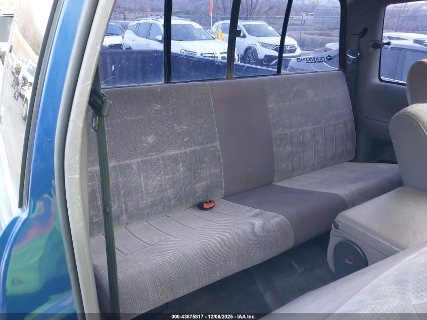 1995 Dodge Ram 2500 VIN: 3B7KF23W0SM163072 Lot: 43875817