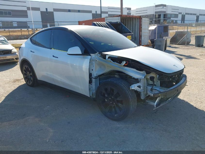 TESLA MODEL Y LONG RANGE DUAL MOTOR ALL-WHEEL DRIVE/RWD