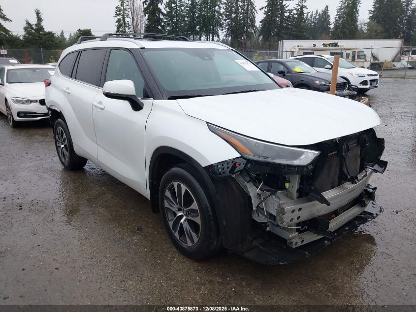 TOYOTA HIGHLANDER XLE