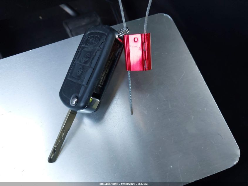 2006 Land Rover Lr3 V8 Se VIN: SALAE25446A398273 Lot: 43875895