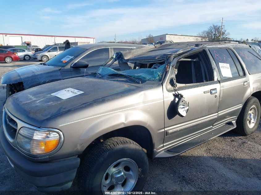 1998 Ford Explorer Eddie Bauer/Limited/Xlt VIN: 1FMZU35P9WZB22388 Lot: 43875910