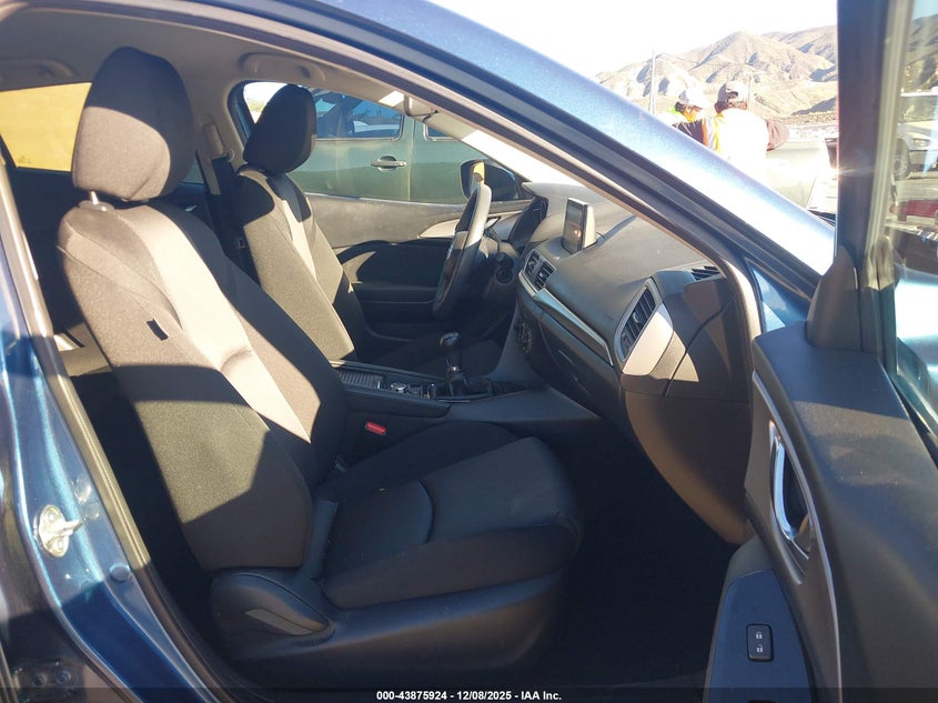 3MZBN1U70JM182320 2018 MAZDA 3 photo no. 5
