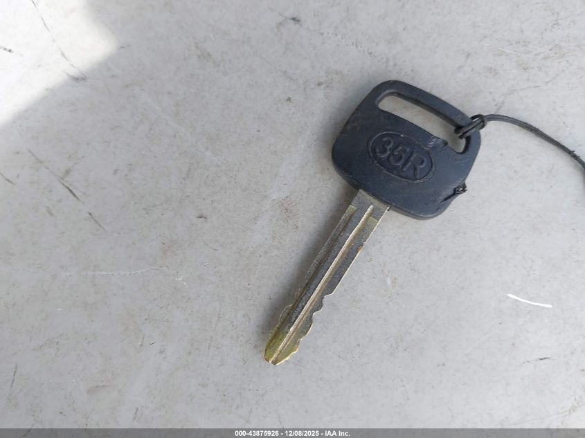 2000 Toyota Camry Ce/Le/Xle VIN: JT2BG22K6Y0395238 Lot: 43875926