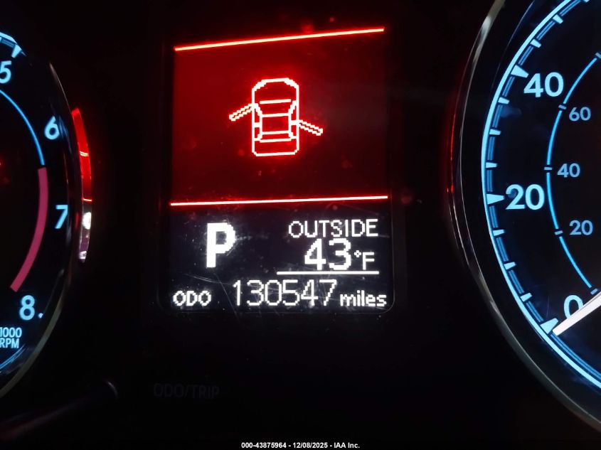 2018 Toyota Corolla Le VIN: 5YFBURHE2JP752291 Lot: 43875964