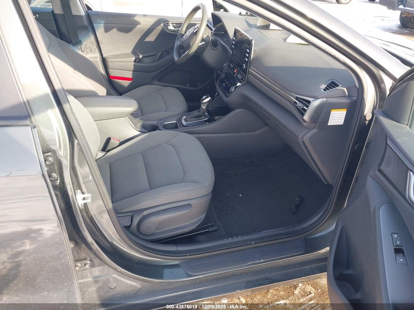 VIN KMHC65LC0NU276883 2022 HYUNDAI IONIQ HYBRID BLUE