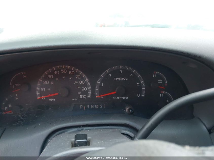 2001 Ford F-150 King Ranch Edition/Lariat/Xlt VIN: 1FTRW08L51KE45649 Lot: 43876023