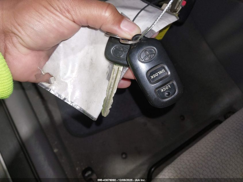 2004 Toyota Corolla Le VIN: 1NXBR32E54Z333359 Lot: 43876068