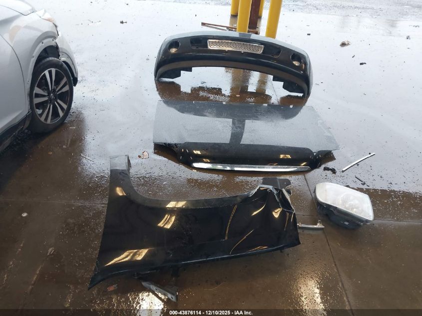 2007 GMC Yukon Denali VIN: 1GKFK63887J360523 Lot: 43876114