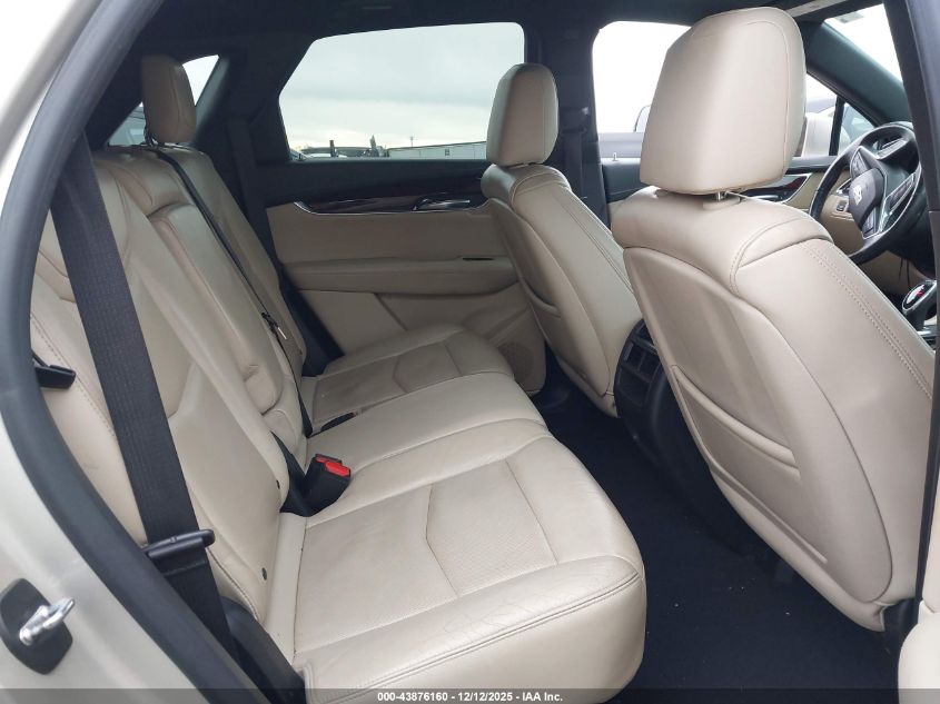 2017 Cadillac Xt5 Luxury VIN: 1GYKNDRS8HZ214161 Lot: 43876160