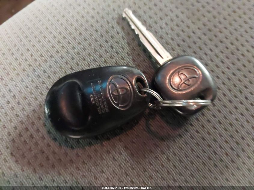 2004 Toyota Sienna Le VIN: 5TDZA23C14S103002 Lot: 43876180