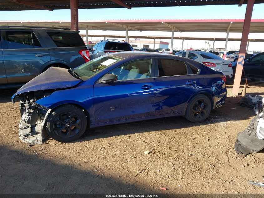 2021 Kia Forte Lxs VIN: 3KPF24AD3ME341807 Lot: 43876185