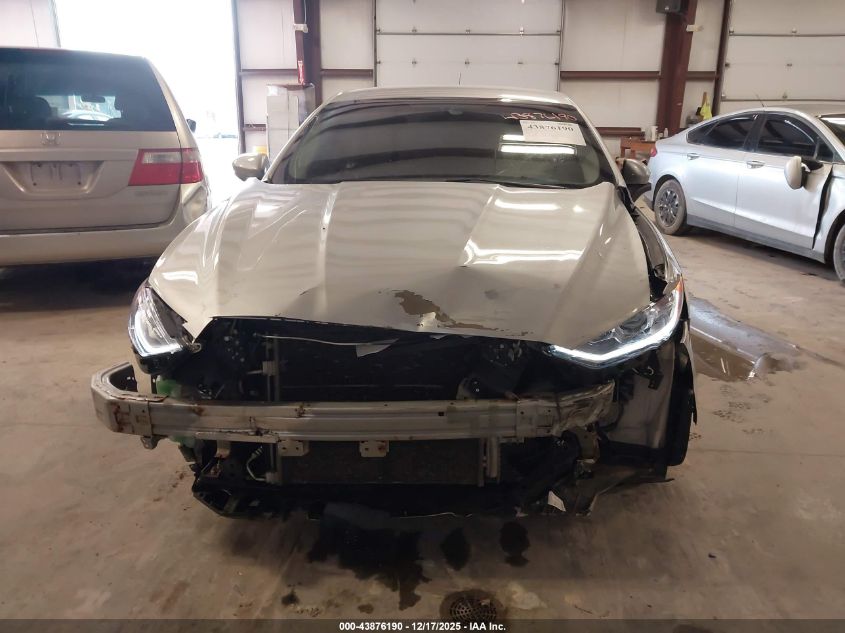2017 Ford Fusion Se VIN: 3FA6P0H73HR138592 Lot: 43876190