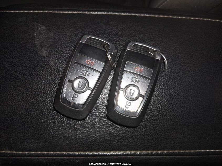 2017 Ford Fusion Se VIN: 3FA6P0H73HR138592 Lot: 43876190