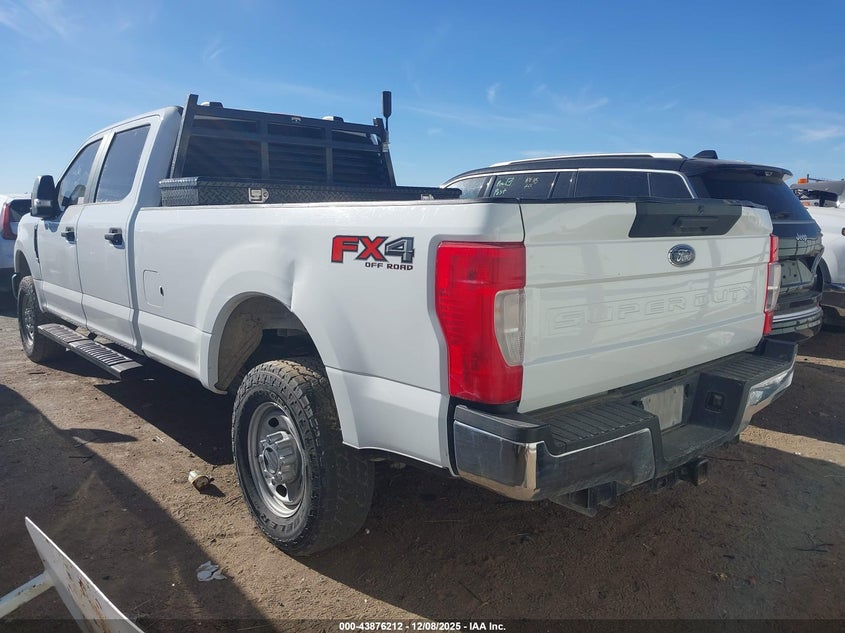 1FT7W2B61NED42030 2022 FORD F250 photo no. 3