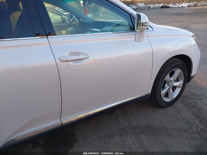2T2BK1BA2BC111815 2011 LEXUS RX photo no. 17