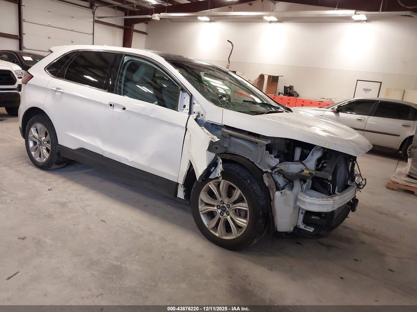 FORD EDGE TITANIUM