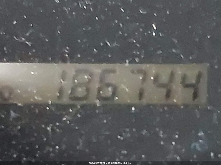 2004 Toyota Highlander V6 VIN: JTEDP21A340005923 Lot: 43876227