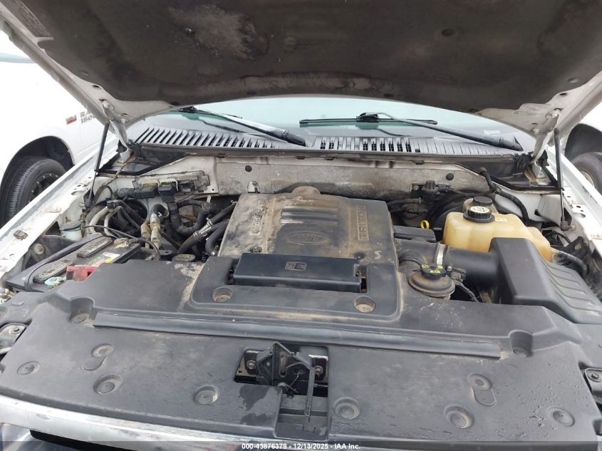 2007 Ford Expedition Xlt VIN: 1FMFU15507LA25414 Lot: 43876379