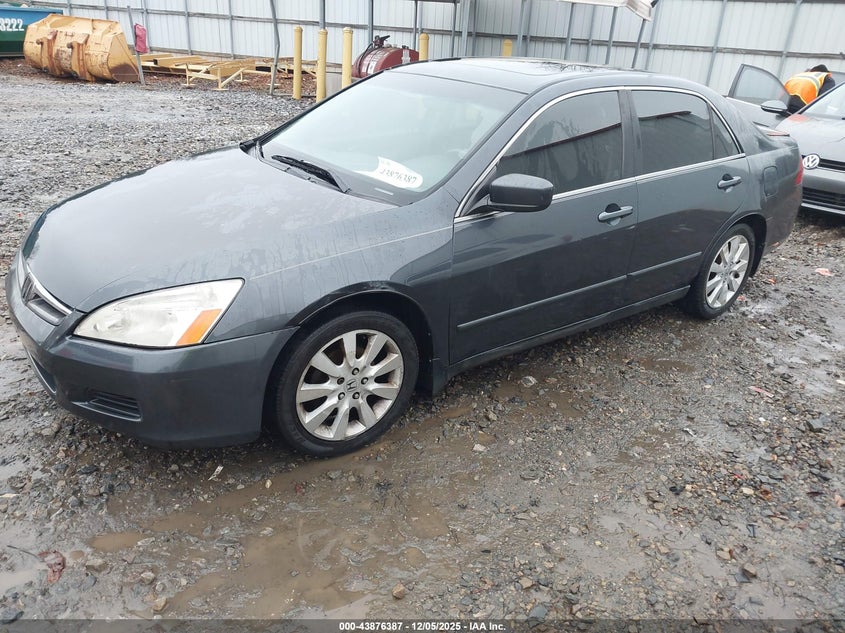 1HGCM66377A005076 2007 HONDA ACCORD photo no. 2