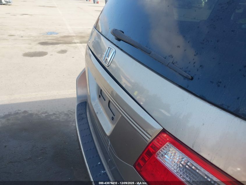 2005 Honda Odyssey Ex-L VIN: 5FNRL38795B107834 Lot: 43876410