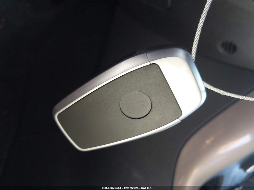 2015 Ford Focus Titanium VIN: 1FADP3N22FL228278 Lot: 43876444