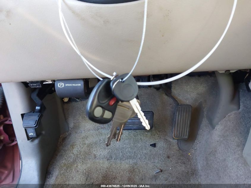 2002 Chevrolet Tahoe Ls VIN: 1GNEC13Z12R183296 Lot: 43876525