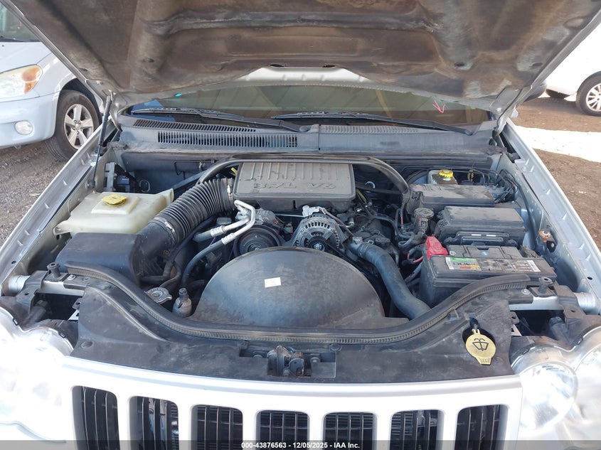 1J8GR48K58C137097 2008 JEEP GRAND CHEROKEE photo no. 10