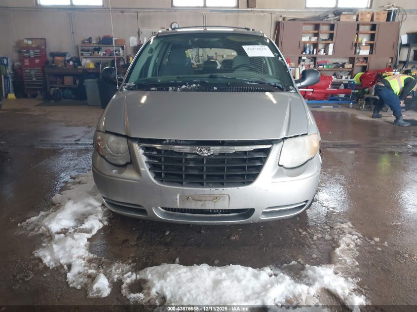 2007 Chrysler Town & Country Touring VIN: 2A4GP54L57R318136 Lot: 43876658