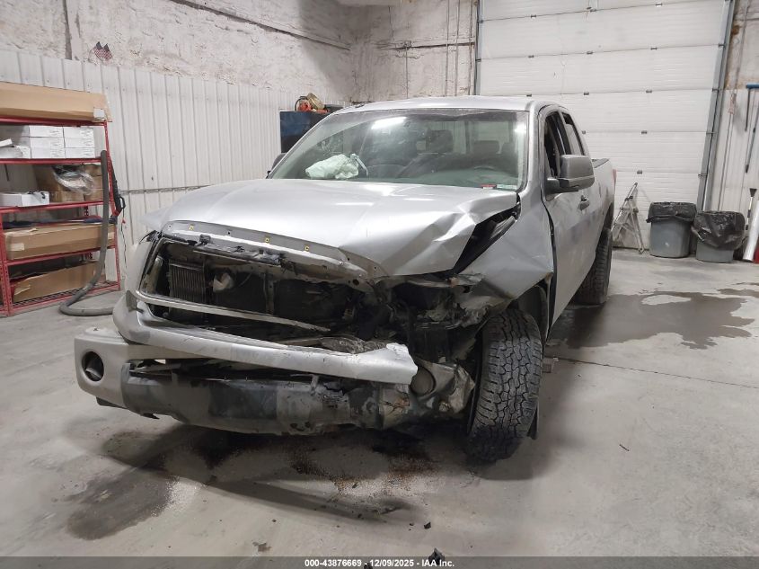 2010 Toyota Tundra Grade 5.7L V8 VIN: 5TFUY5F17AX115453 Lot: 43876669