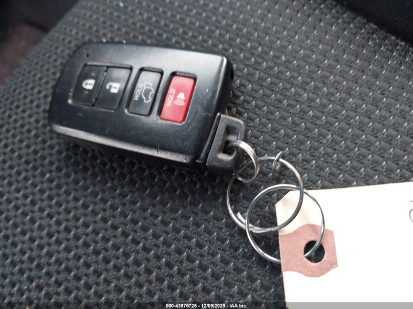 2018 Toyota Rav4 Xle VIN: JTMRFREV9JJ194649 Lot: 43876726