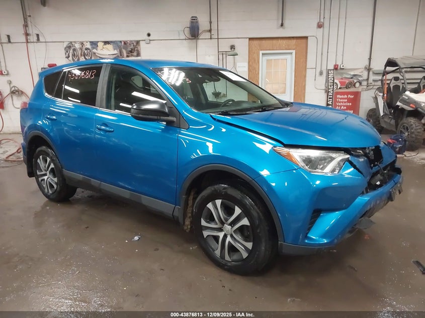 TOYOTA RAV4 LE