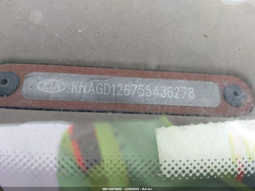 2005 Kia Optima Ex/Lx VIN: KNAGD126755436278 Lot: 43876859